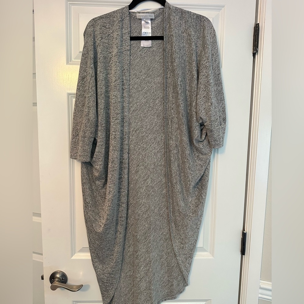 Forever New Woman’s Long Gray Cardogan size 6